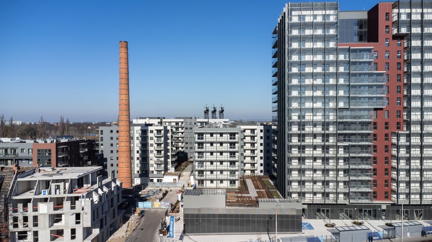 Browary Wrocławskie powstały w miejscu, gdzie od początku XIX wieku istniał "Brauerei Pfeifferhof'', Carla Scholtza, a po 1945 r. Browar Piastowski. Historia tego miejsca została zachowana w nowym wydaniu powstającego tu od kilku lat osiedla.&nbsp;