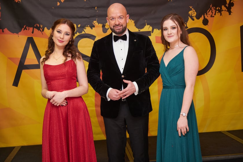 Na zdjęciu bal studni&oacute;wkowy IV LO 11.02.2023 r.