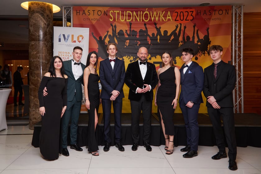 Na zdjęciu bal studni&oacute;wkowy IV LO 11.02.2023 r.