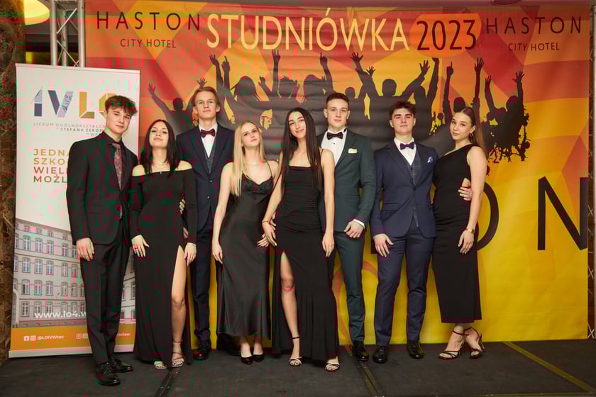 Na zdjęciu bal studni&oacute;wkowy IV LO 11.02.2023 r.