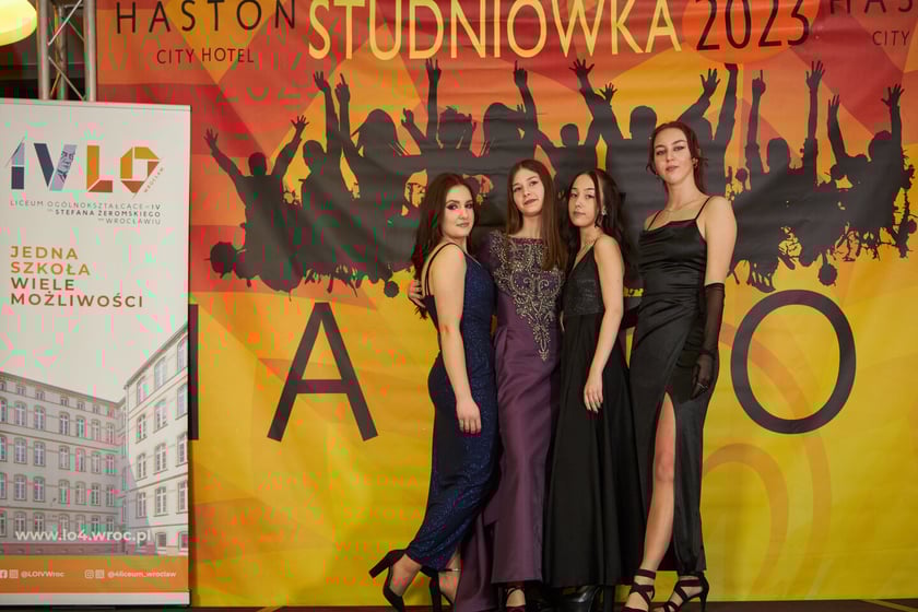 Na zdjęciu bal studni&oacute;wkowy IV LO 11.02.2023 r.