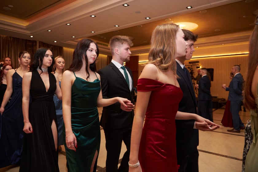 Na zdjęciu bal studni&oacute;wkowy IV LO 11.02.2023 r.