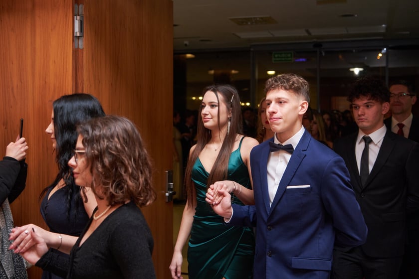 Na zdjęciu bal studni&oacute;wkowy IV LO 11.02.2023 r.
