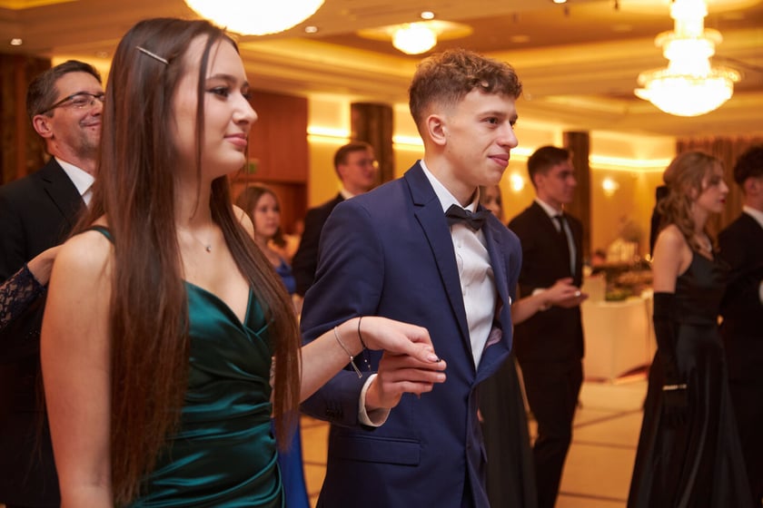 Na zdjęciu bal studni&oacute;wkowy IV LO 11.02.2023 r.