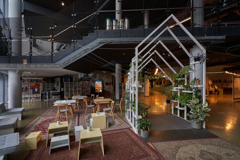 Foyer w Kinie Nowe Horyzonty