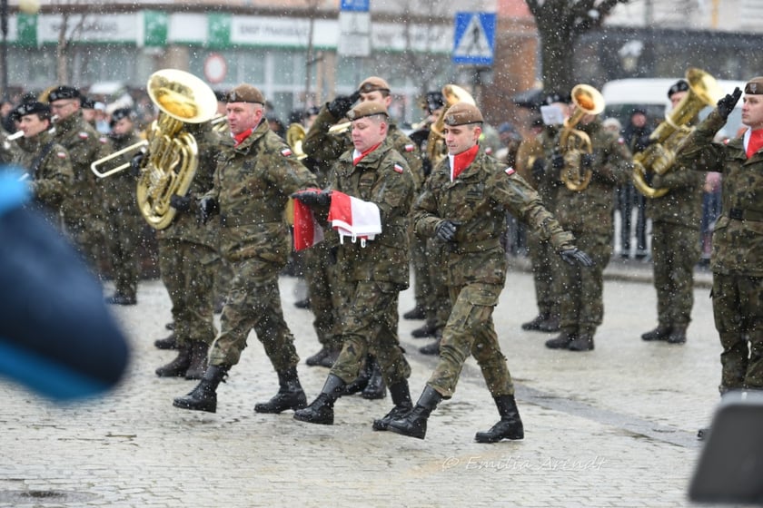 Żołnierze 16. Dolnośląskiej Brygady Obrony Terytorialnej podczas uroczystego składania przysięgi&nbsp;