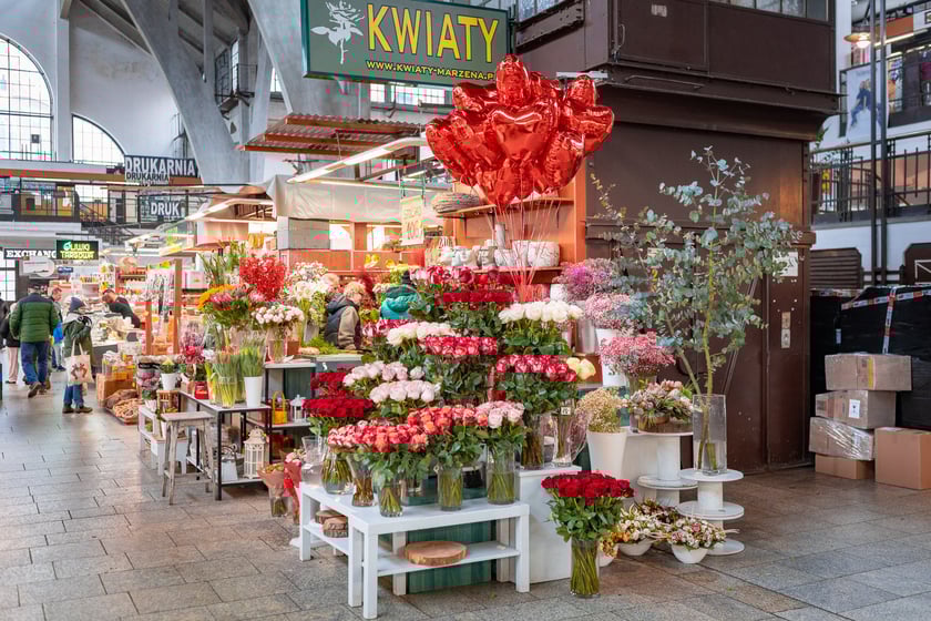 Hala Targowa i plac Solny gotowe na Walentynki - 12.02.2025 r.