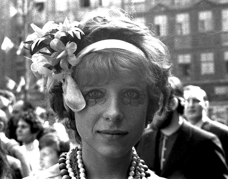Na zdjęciu: zabawa student&oacute;w podczas juwenali&oacute;w z 1971 roku