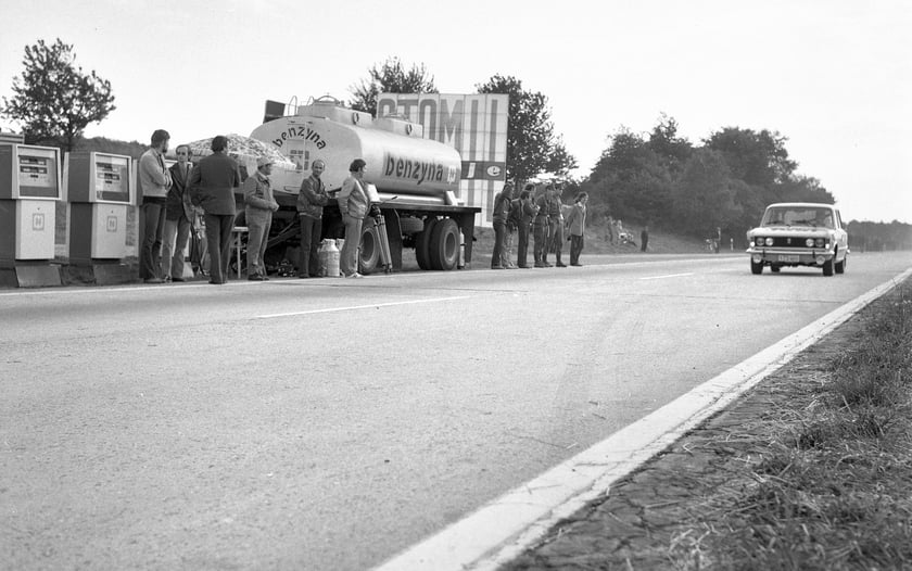 Rok 1973, Rekord Fiata - polscy kierowcy trzykrotnie biją światowy rekord prędkości