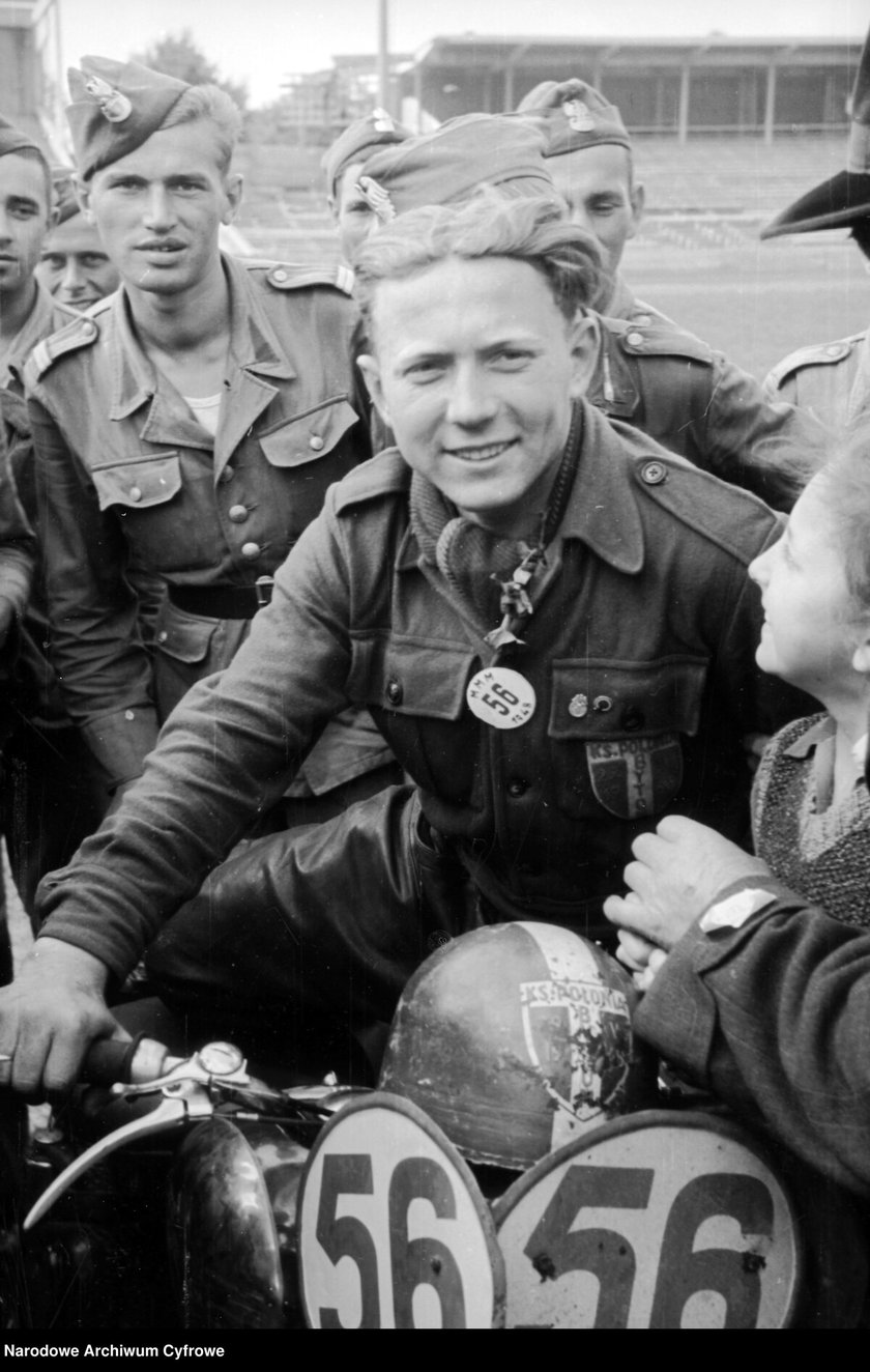 Zawody motocyklowe na Stadionie Olimpijskim, lata 1948-1953.