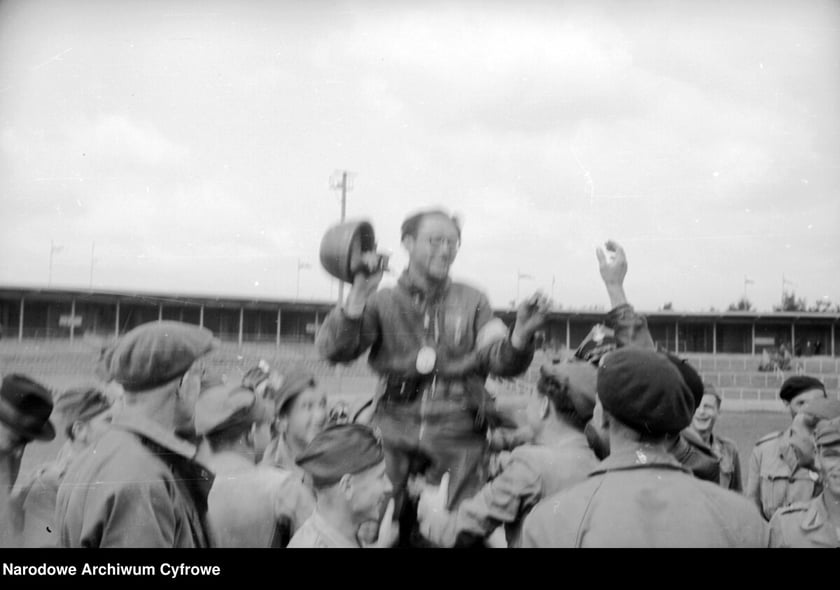 Zawody motocyklowe na Stadionie Olimpijskim, lata 1948-1953.