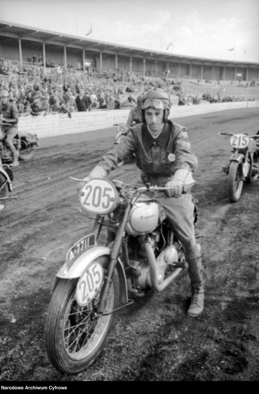 Zawody motocyklowe na Stadionie Olimpijskim, lata 1948-1953.