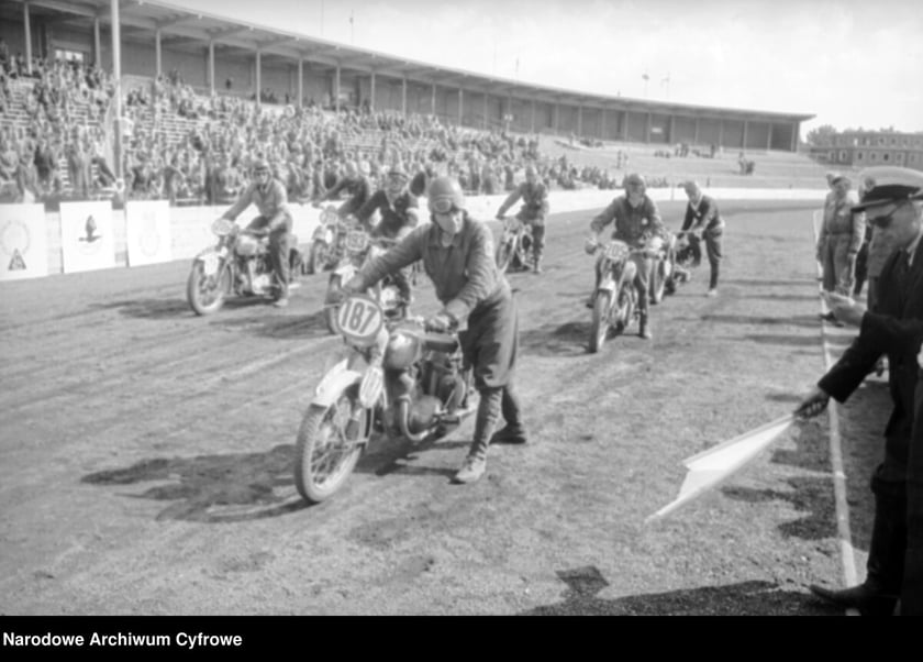 Zawody motocyklowe na Stadionie Olimpijskim, lata 1948-1953.