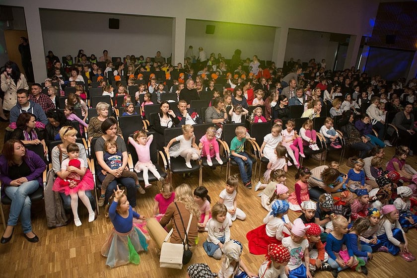 Przedszkolaki na widowni. Poprzednie edycje Festiwalu Śpiewających Przedszkolaków były - jak widać - bardzo udane!