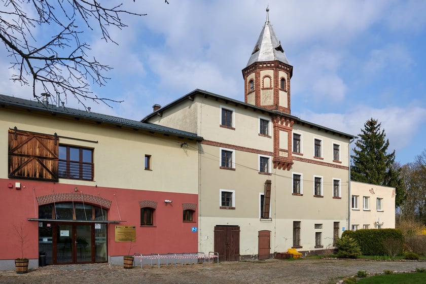 Dawny majątek Kornów na osiedlu Pawłowice we Wrocławiu