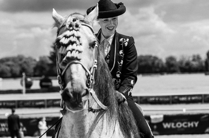 Zdjęcia Wiktora Rzeżuchowskiego, fotografa i  instruktora jazdy konnej