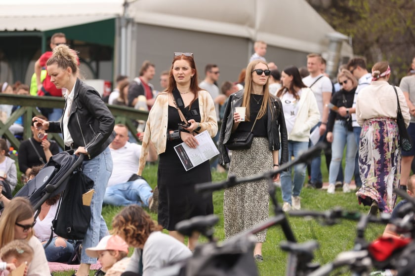 Otwarcie sezonu na wrocławskim Torze Wyścigów Konnych