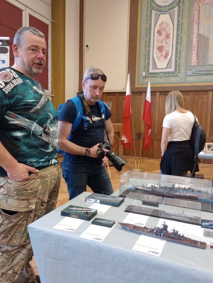 9. Wrocław Model Show w I LO we Wrocławiu