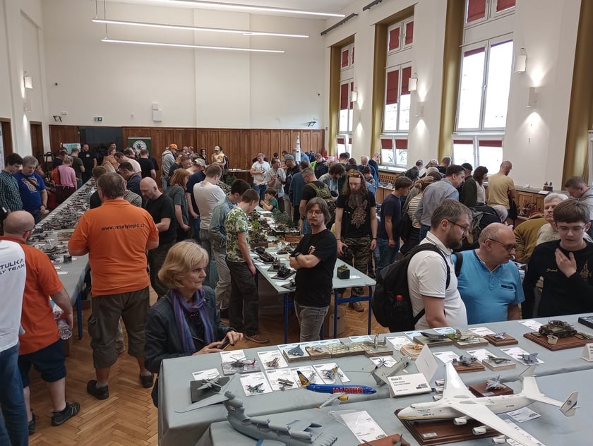 9. Wrocław Model Show w I LO we Wrocławiu