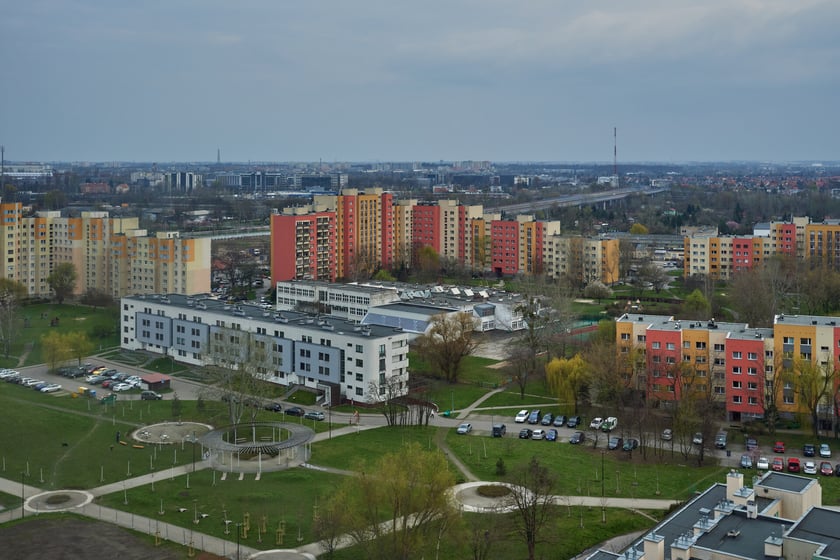 Liczba zameldowanych mieszkańc&oacute;w: 24 508

na pobyt stały: 23 775
na pobyt czasowy: 733

&nbsp;