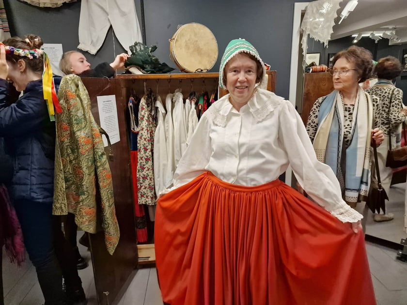 Otwarcie wystawy "Historia szyta na ludowo"