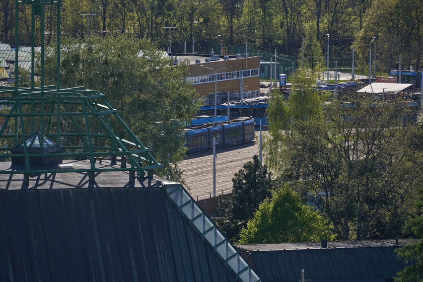 Panorama Wrocławia z perspektywy Krzyków - maj 2023