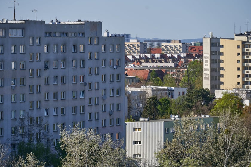 Panorama Wrocławia z perspektywy Krzyków - maj 2023