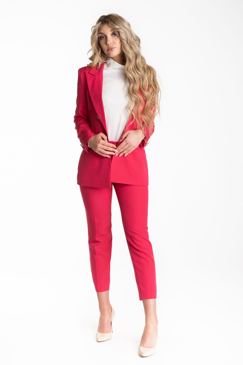 
175 cm
Dzierżoni&oacute;w
18 lat
