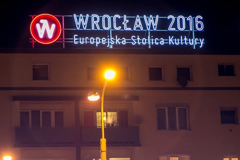 Neony we Wrocławiu