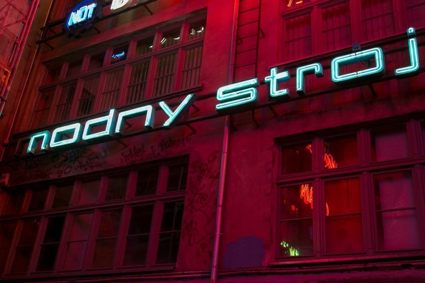 Neony we Wrocławiu