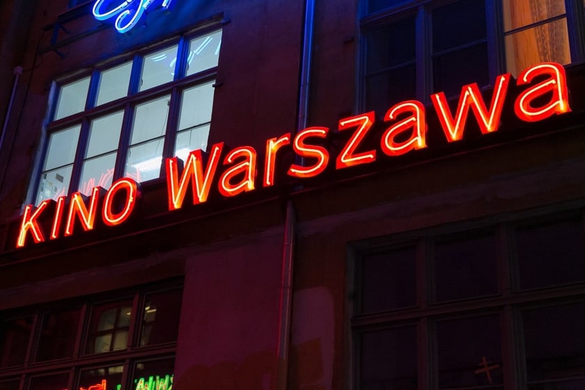 Neony we Wrocławiu