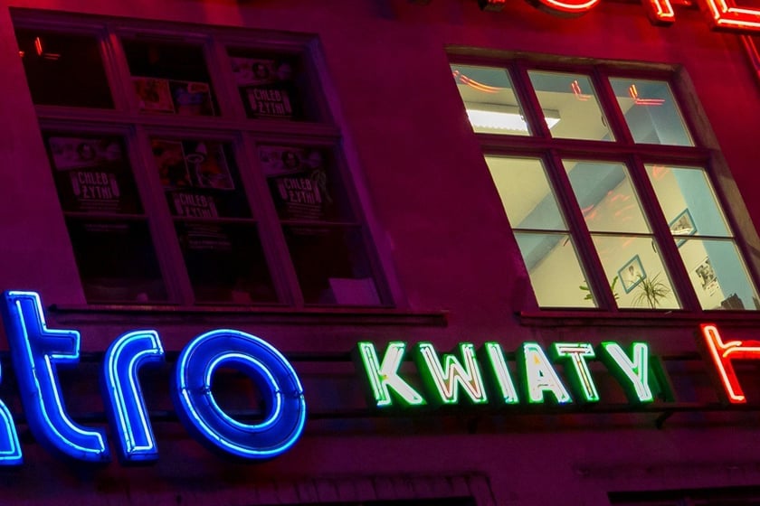 Neony we Wrocławiu