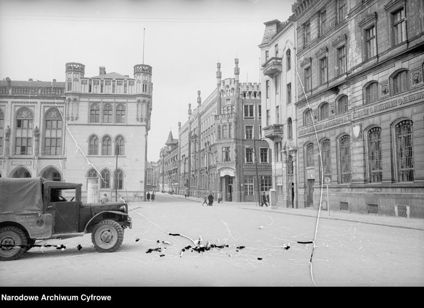 Wrocław po II wojnie światowej. Na zdjęciu plac Wolności, w tle ulica Włodkowica