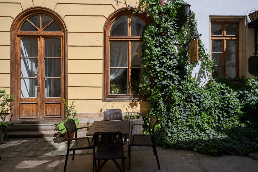 Podw&oacute;rko, ulica Kiełbaśnicza 2