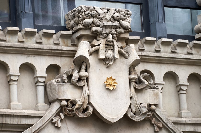 Rzeźby i ornamenty na wrocławskich kamienicach
