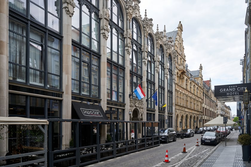 Rzeźby i ornamenty na wrocławskich kamienicach