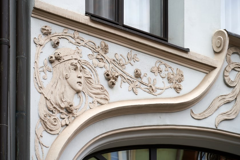 Rzeźby i ornamenty na wrocławskich kamienicach