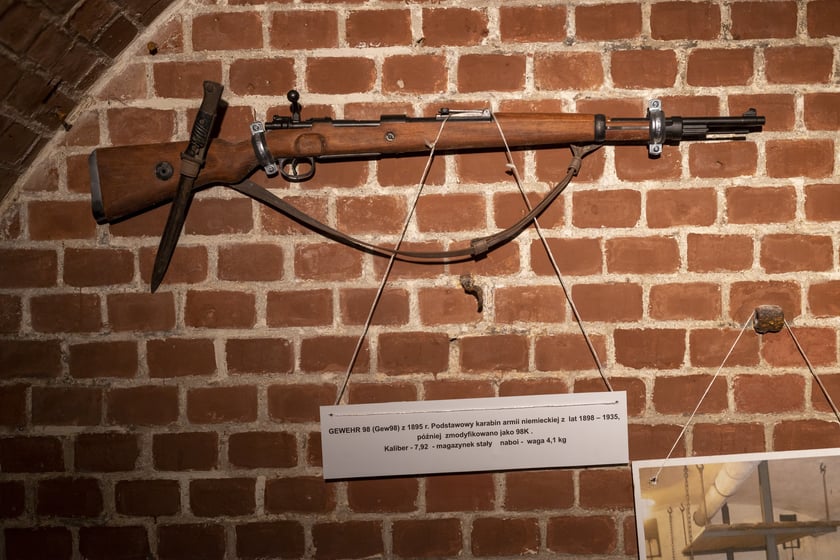 Wystawa ?Militarno-historyczny Wrocław? w Forcie Wrocław Nr 9 przy ul. Pełczyńskiej we Wrocławiu