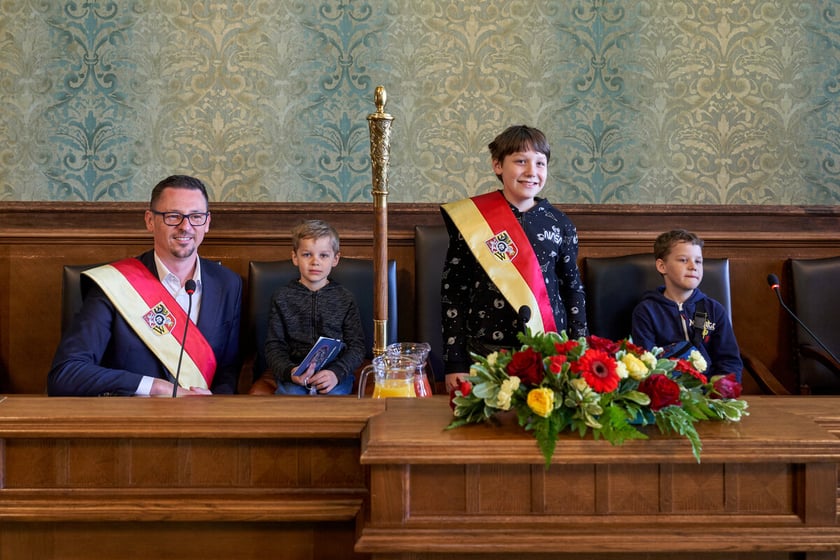 Dzień Samorządu Terytorialnego 2023, drzwi otwarte we wrocławskich Sukiennicach.