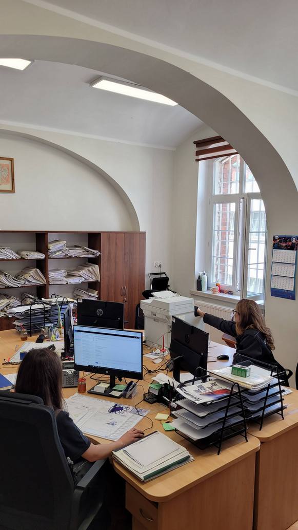 Zdjęcia ze środka Zakładu Karnego przy ul. Więziennej 6 w Wołowie