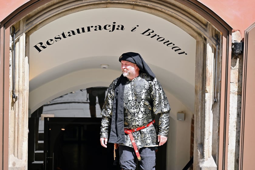 Piwnica Świdnicka świętuje 750 istnienia. Z tej okazji piwowarzy odtworzyli średniowieczne świdnickie piwo.