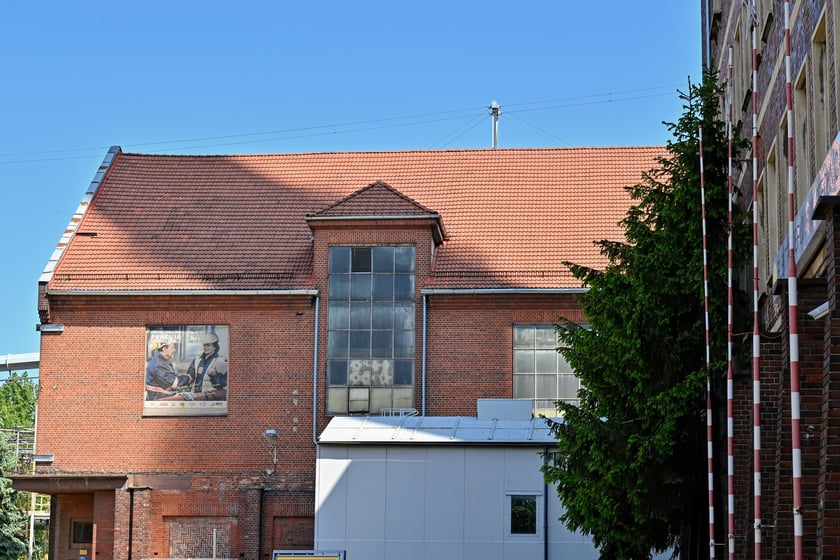 Historyczna elektrociepłownia w Siechnicach niedługo odejdzie na zasłużoną emeryturę. Zastąpi ją nowoczesny zakład zasilany gazem.