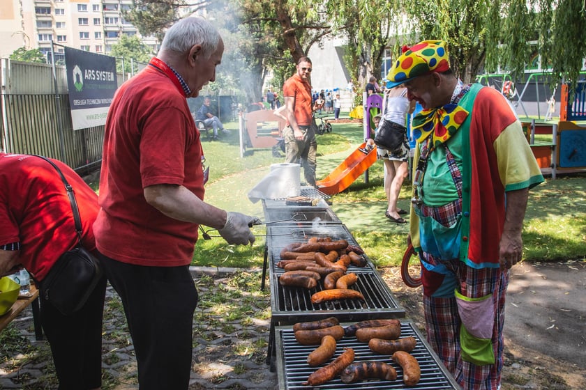 Rodzinny piknik charytatywny z okazji jubileuszu Fundacji ,,Potrafię Pomóc''