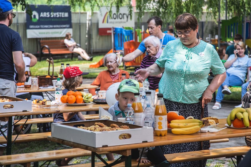 Rodzinny piknik charytatywny z okazji jubileuszu Fundacji ,,Potrafię Pomóc''