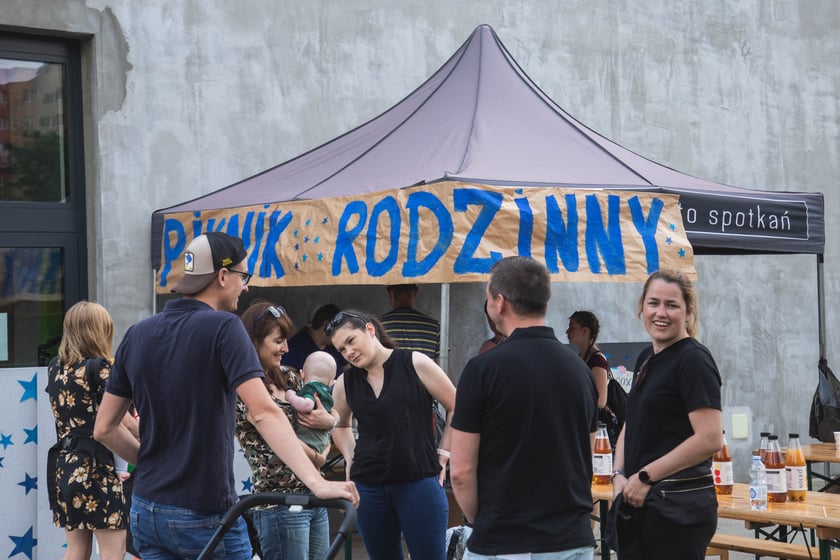 Rodzinny piknik charytatywny z okazji jubileuszu Fundacji ,,Potrafię Pomóc''