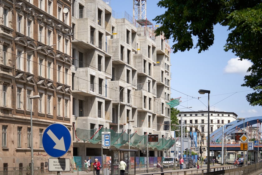 Budowa budynku hotelowo-usługowego przy ulicy Grabiszyńskiej