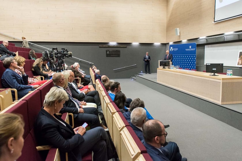 Konferencja prasowa USK o 100-tej transplantacji serca