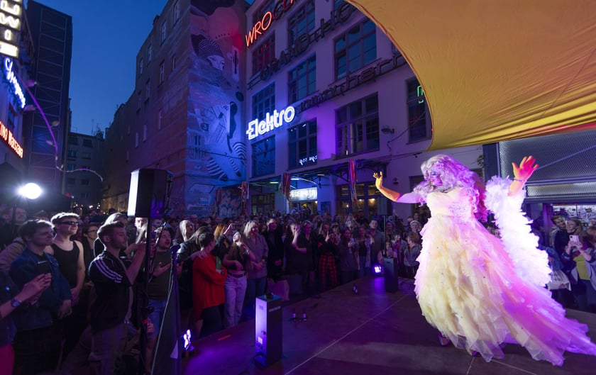 Drag Queen Show podczas Święta Podwórka Ruska 46