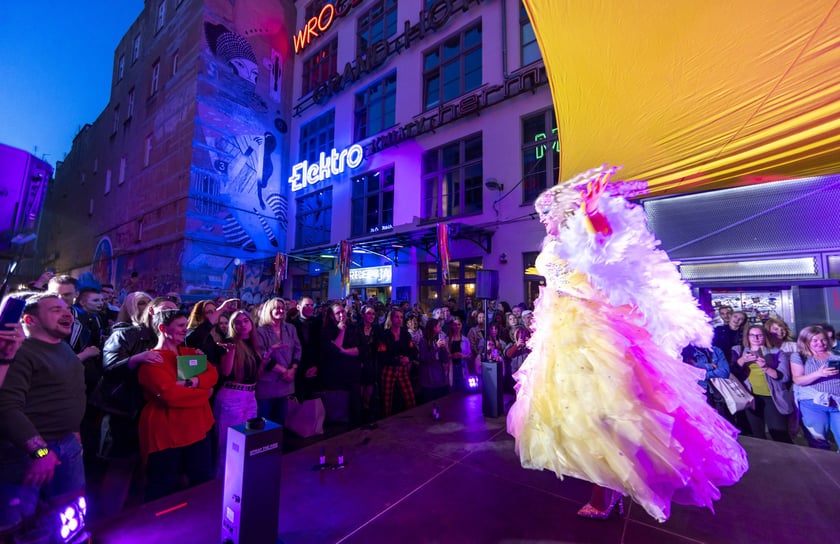 Drag Queen Show podczas Święta Podwórka Ruska 46