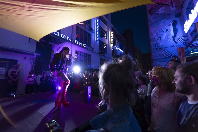 Drag Queen Show podczas Święta Podwórka Ruska 46